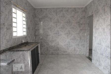 Casa para alugar com 125m², 2 quartos e 2 vagasCozinha