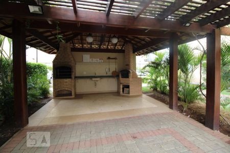 Apartamento para alugar com 52m², 2 quartos e 1 vagaÁrea comum - Churrasqueira