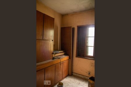 Casa à venda com 110m², 3 quartos e 2 vagasQuarto 5