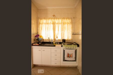 Casa à venda com 110m², 3 quartos e 2 vagasCozinha 2 