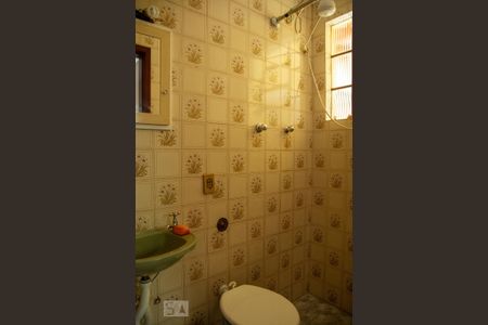 Casa à venda com 110m², 3 quartos e 2 vagasBanheiro 2