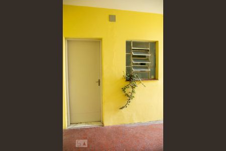 Casa à venda com 110m², 3 quartos e 2 vagasÁrea de Serviço