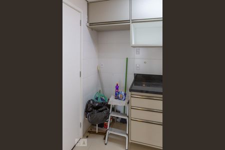 Apartamento à venda com 80m², 2 quartos e 2 vagasCozinha