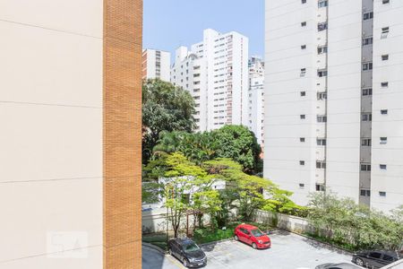 Apartamento à venda com 80m², 2 quartos e 2 vagasVista da Suíte 1