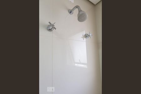 Apartamento à venda com 80m², 2 quartos e 2 vagasBanheiro da Suíte 2