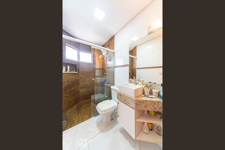 Casa à venda com 190m², 4 quartos e 4 vagasBanheiro do Quarto 4