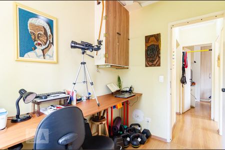 Apartamento à venda com 71m², 3 quartos e 2 vagasQuarto 3