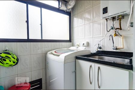 Apartamento à venda com 71m², 3 quartos e 2 vagasLavanderia