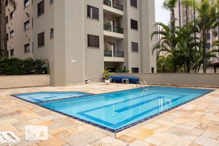 Apartamento à venda com 71m², 3 quartos e 2 vagasPiscina