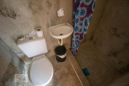 Casa para alugar com 140m², 3 quartos e 5 vagasBanheiro de Serviço