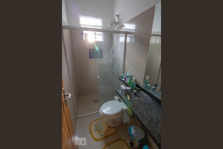 Casa para alugar com 140m², 3 quartos e 5 vagasBanheiro 2