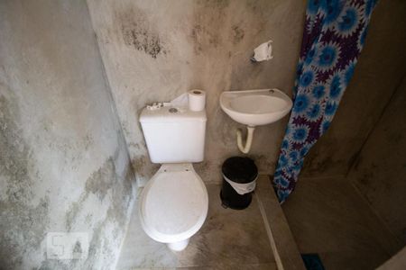 Casa para alugar com 140m², 3 quartos e 5 vagasBanheiro de Serviço