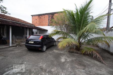 Casa para alugar com 140m², 3 quartos e 5 vagasQuintal - frente