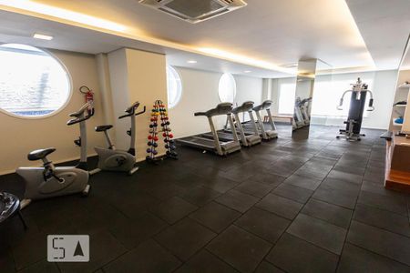 Apartamento para alugar com 58m², 1 quarto e 1 vaga Apartamento para alugar com 58m², 1 quarto e 1 vagaÁrea comum - Academia