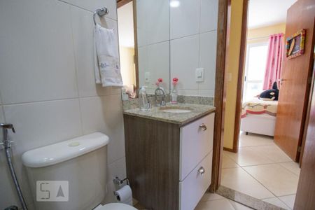 Apartamento à venda com 81m², 2 quartos e 1 vagaBanheiro Social