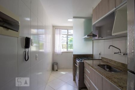 Apartamento à venda com 81m², 2 quartos e 1 vagaCozinha