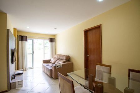 Sala de apartamento à venda com 2 quartos, 81m² em Recreio dos Bandeirantes, Rio de Janeiro