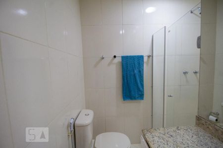 Apartamento à venda com 81m², 2 quartos e 1 vagaBanheiro da Suíte