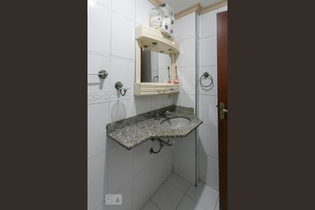 Apartamento à venda com 98m², 2 quartos e 2 vagas Apartamento à venda com 98m², 2 quartos e 2 vagasBanheiro Social