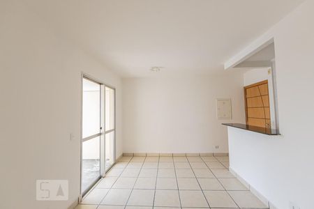 Apartamento à venda com 68m², 3 quartos e 1 vagaSala