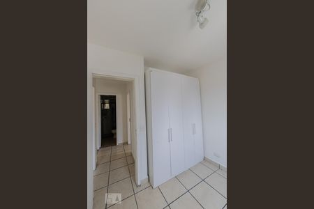 Apartamento à venda com 68m², 3 quartos e 1 vagaQuarto 2