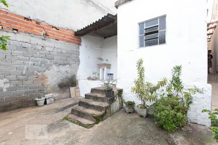 Casa à venda com 60m², 1 quarto e 1 vagaQuintal