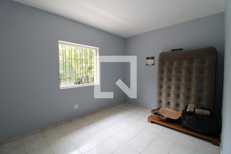 Casa à venda com 300m², 5 quartos e 6 vagasQuarto 3