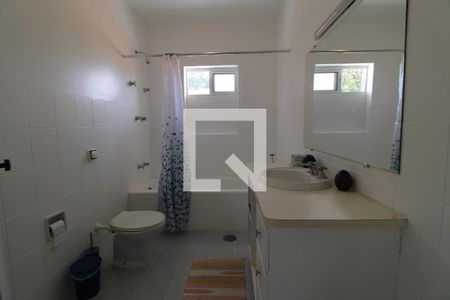 Casa à venda com 300m², 5 quartos e 6 vagasBanheiro