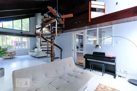 Sala de casa à venda com 3 quartos, 340m² em Ipanema, Porto Alegre