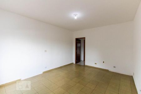 Casa para alugar com 80m², 1 quarto e 2 vagasQuarto