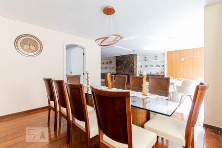 Sala de Jantar de casa de condomínio à venda com 4 quartos, 533m² em Jardim Marajoara, São Paulo