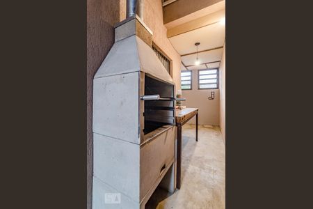 Casa à venda com 174m², 2 quartos e 2 vagas Casa à venda com 174m², 2 quartos e 2 vagasQuintal 2