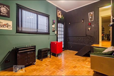 Casa à venda com 174m², 2 quartos e 2 vagas Casa à venda com 174m², 2 quartos e 2 vagasSala 2