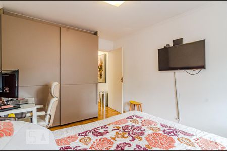 Casa à venda com 174m², 2 quartos e 2 vagas Casa à venda com 174m², 2 quartos e 2 vagasQuarto 1