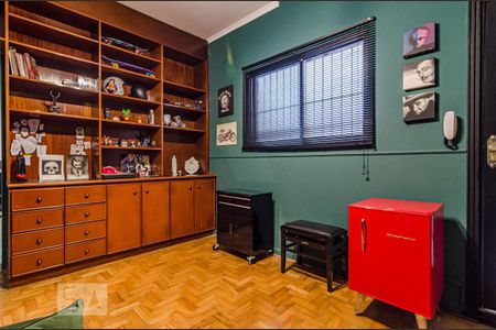 Casa à venda com 174m², 2 quartos e 2 vagas Casa à venda com 174m², 2 quartos e 2 vagasSala 2