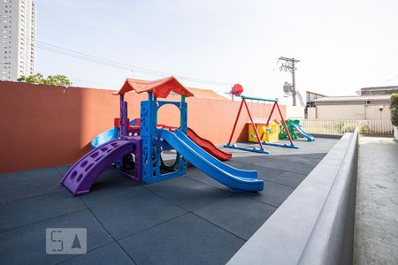 Apartamento à venda com 56m², 2 quartos e 1 vaga Apartamento à venda com 56m², 2 quartos e 1 vagaÁrea Comum - Playground