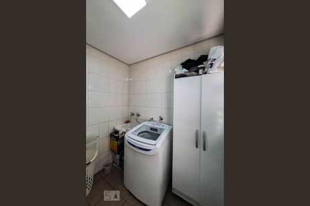 Casa à venda com 110m², 2 quartos e 1 vaga Casa à venda com 110m², 2 quartos e 1 vagaÁrea de Serviço