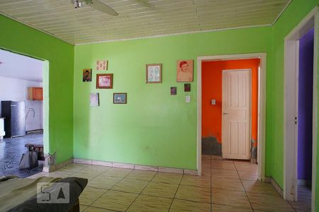Sala de casa à venda com 3 quartos, 85m² em Niterói, Canoas