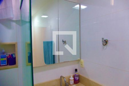 Apartamento para alugar com 100m², 3 quartos e 1 vaga Apartamento para alugar com 100m², 3 quartos e 1 vagaBanheiro social