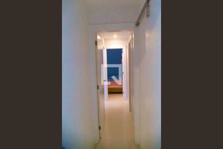 Apartamento para alugar com 100m², 3 quartos e 1 vaga Apartamento para alugar com 100m², 3 quartos e 1 vagaCorredor