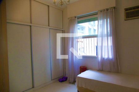 Apartamento para alugar com 100m², 3 quartos e 1 vaga Apartamento para alugar com 100m², 3 quartos e 1 vagaQuarto