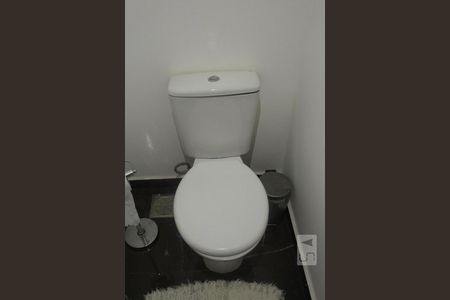 Apartamento à venda com 100m², 2 quartos e 1 vagaLavabo