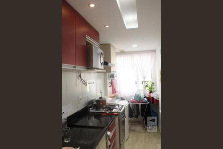 Apartamento à venda com 100m², 2 quartos e 1 vagaCozinha e Área de Serviço