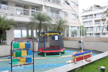 Apartamento à venda com 100m², 2 quartos e 1 vagaÁrea Comum - Playground