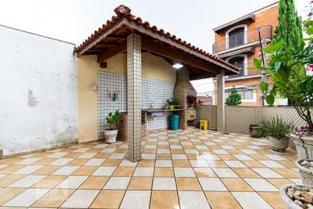Casa à venda com 200m², 3 quartos e 2 vagas Casa à venda com 200m², 3 quartos e 2 vagasChurrasqueira/Quintal