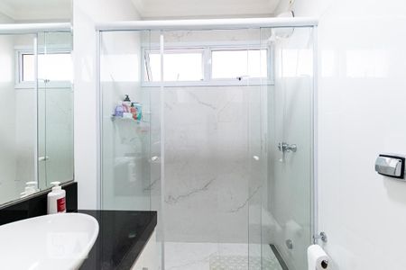 Casa à venda com 200m², 3 quartos e 2 vagas Casa à venda com 200m², 3 quartos e 2 vagasBanheiro Social