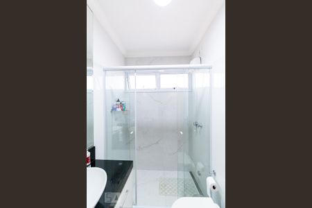 Casa à venda com 200m², 3 quartos e 2 vagas Casa à venda com 200m², 3 quartos e 2 vagasBanheiro Social