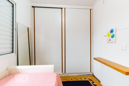 Casa à venda com 200m², 3 quartos e 2 vagas Casa à venda com 200m², 3 quartos e 2 vagasQuarto 2