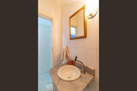 Lavabo de casa à venda com 3 quartos, 200m² em Vila do Encontro, São Paulo