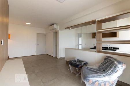 Sala de apartamento para alugar com 3 quartos, 105m² em Cambuci, São Paulo